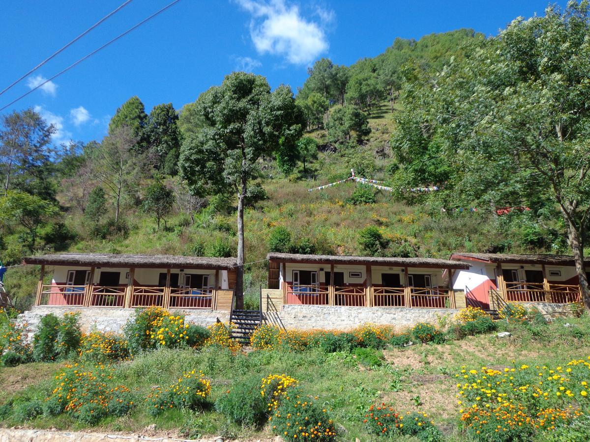 Solid Rock - Lodge & Restaurant Pharping Extérieur photo